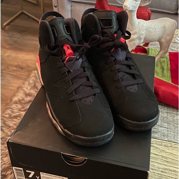 Jordan Other - *USED* Air Jordan Retro VI (6) Infrared 2014 - 7Y - 100% Authentic